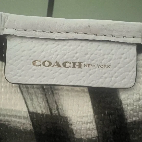 Coach Black and White Checkered Tote Bag - Picture 4 of 10